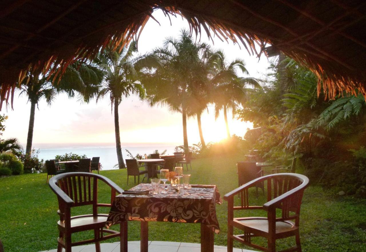 Vanira Lodge Teahupoo Exterior photo